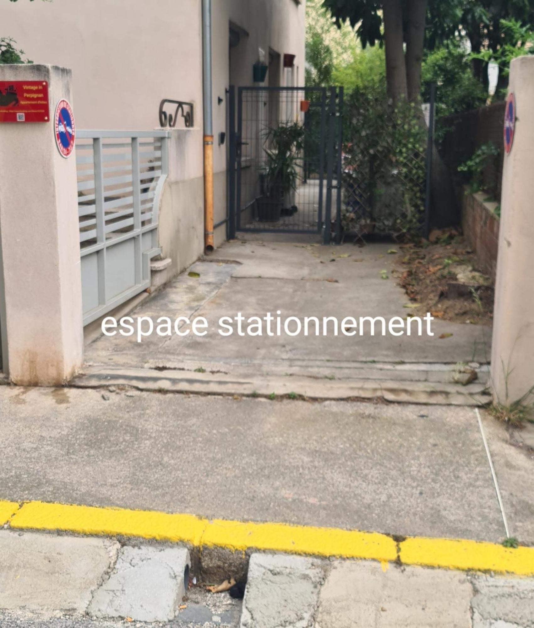 Apartamento Vintage In Perpiñán Exterior foto